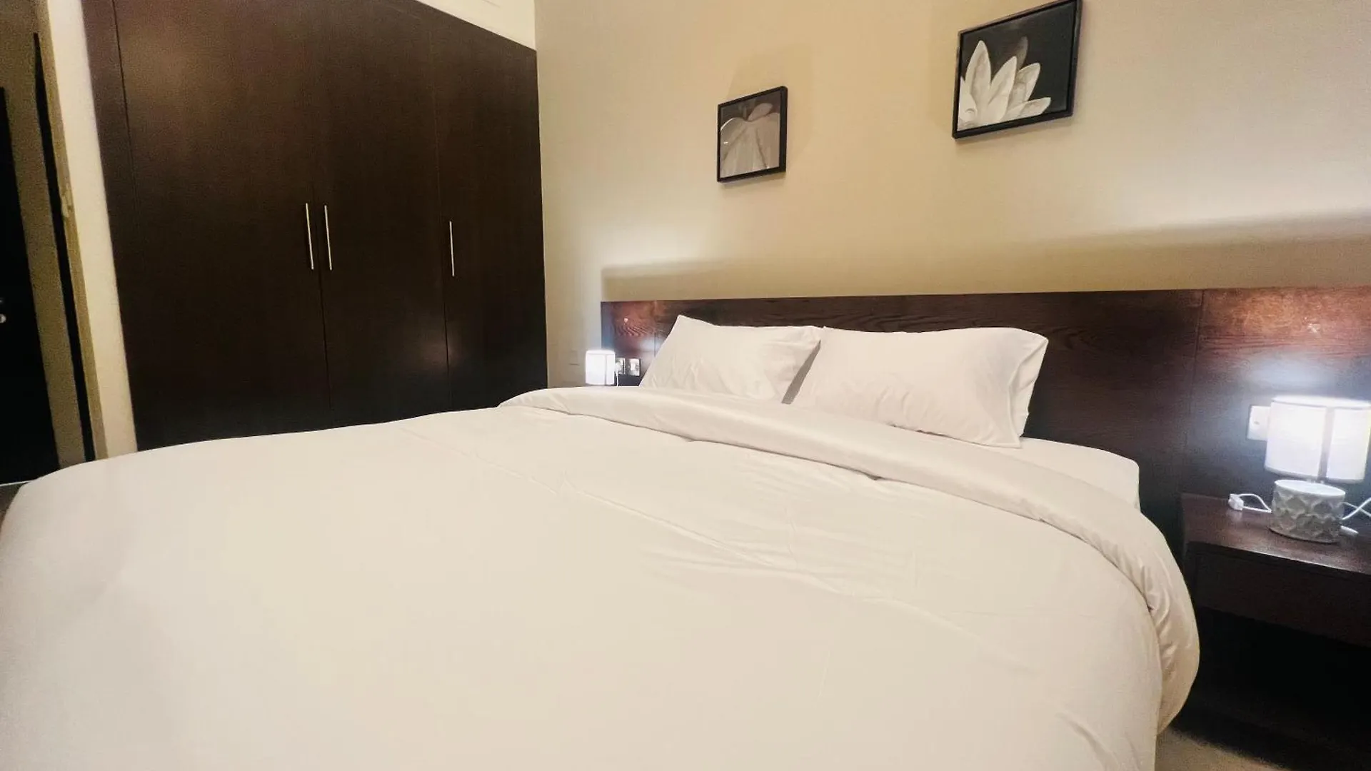 Alraef Luxury Apartments Dubai