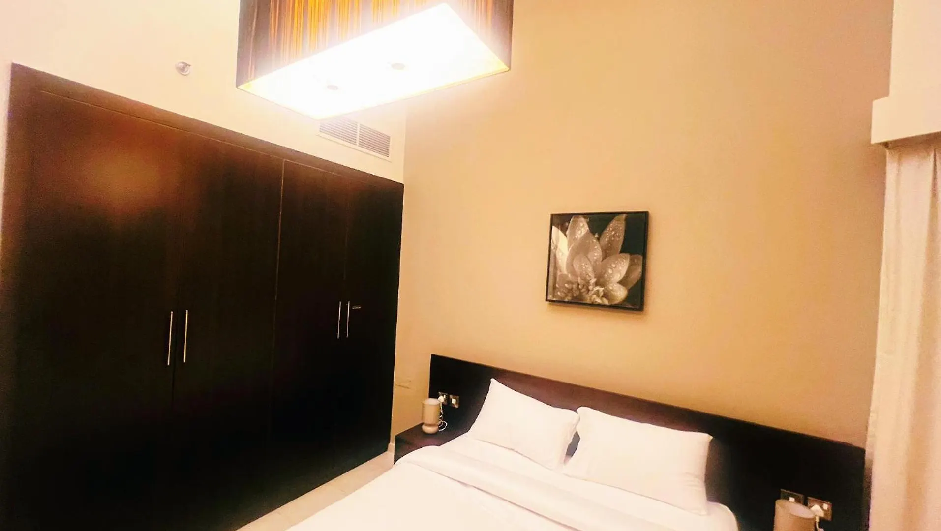 Alraef Luxury Apartments Dubai